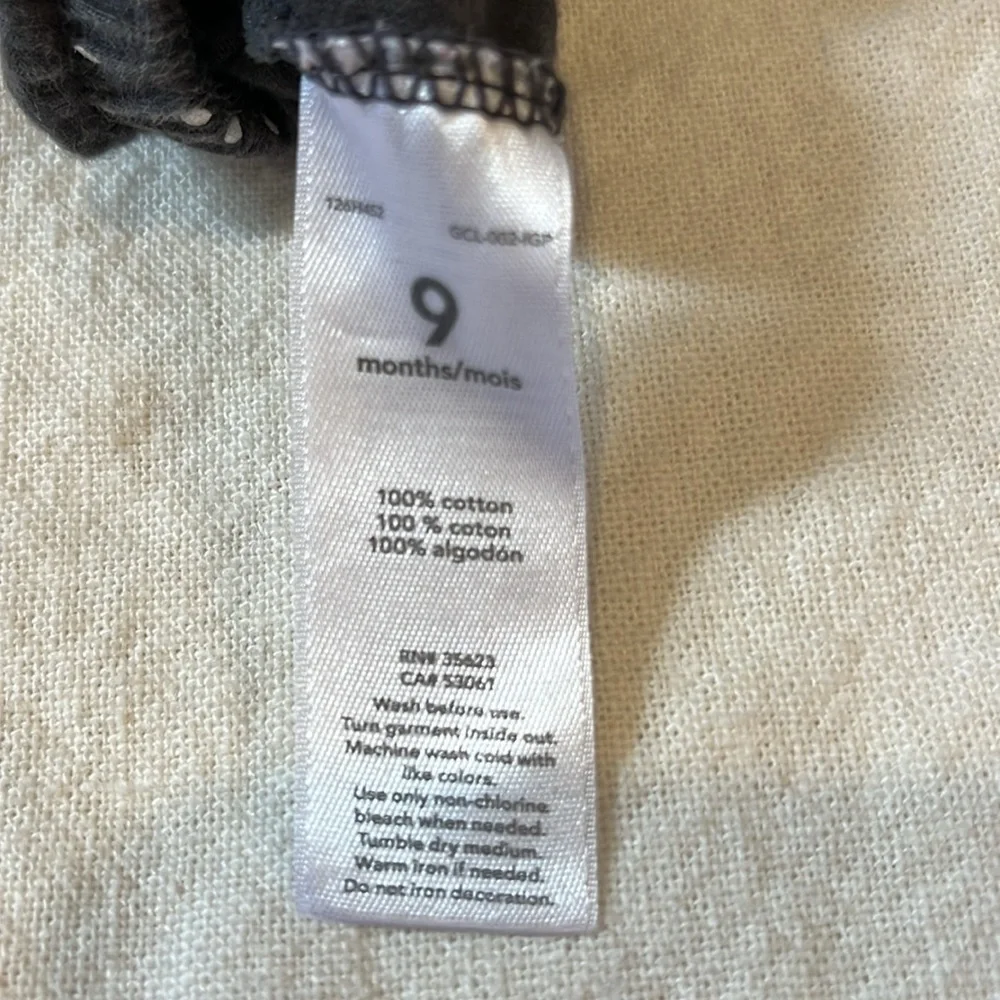 Carter’s 9M Jumpsuit